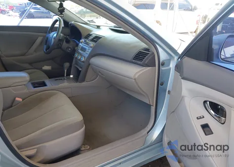 2007 Toyota Camry Le z USA, uszkodzony, nr VIN 4T1BE46K37U584063